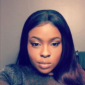 Meet your Posher, Rachelle